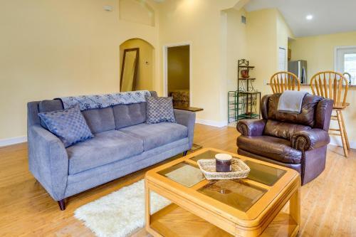 Orlando Home With Yard 8 Mi To Universal Studios!