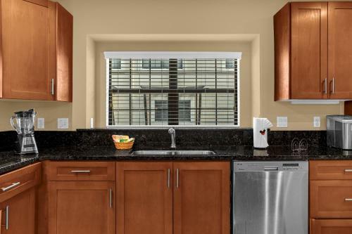 8537 - 4br Disney World Vacation Townhome