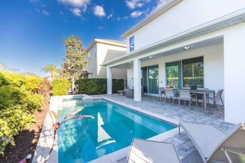 Comfy Modern House W Pool Perfect Location