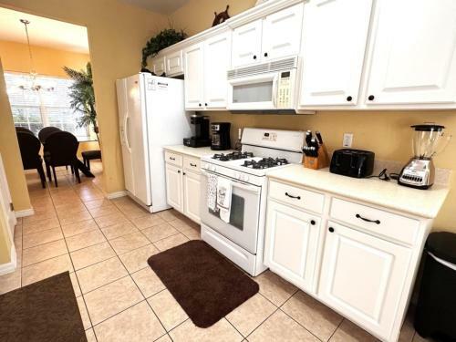 Amazing 5 Bd Home Only 8 Min From Disney 8027ae Villa