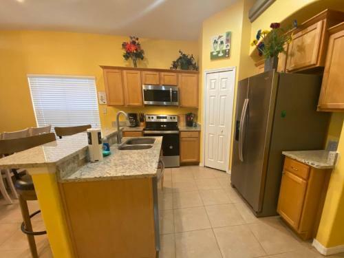 Villa Glen Brook 4bedrooms/3baths W Private Pool And Spa