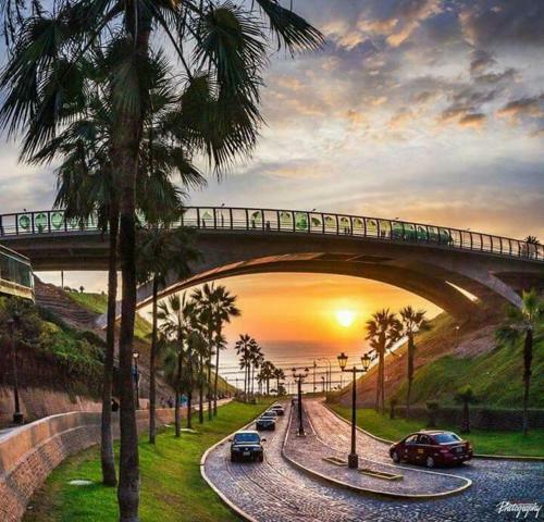 Hermoso Apartamento Miraflores Central
