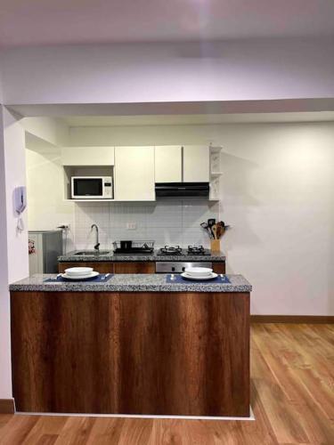 Apartamento Moderno Departamento A Cuadras Del Malec�n de Chorrillos