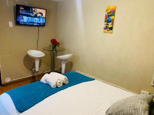 Miraflores Center Private Room/ Shared Bathroom