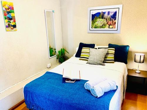 Miraflores Center Private Room/ Shared Bathroom