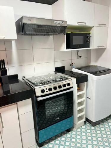 Apartamento Familiar A 10 Min Auto de Plaza Armas Lima