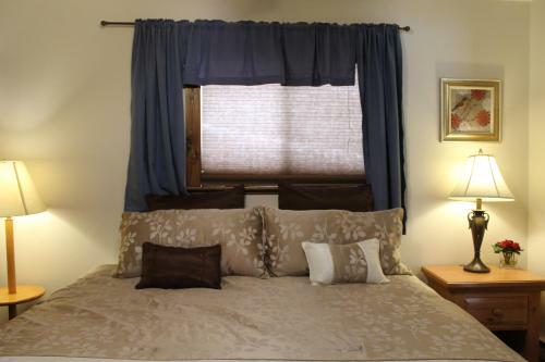 Motel Wapiti Lodge