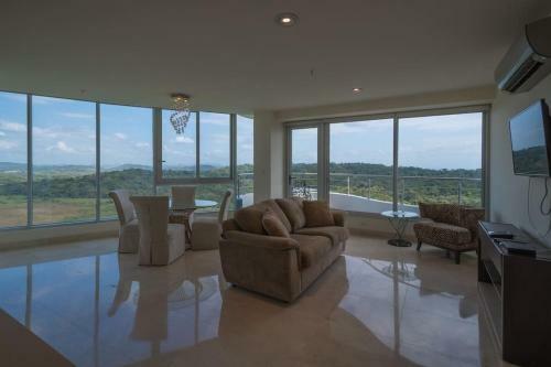 Apartamento 17j Beautiful Jungle Views In Beachfront Resort