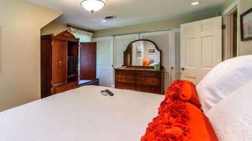 Seldom Scene Meadow Bed & Breakfast