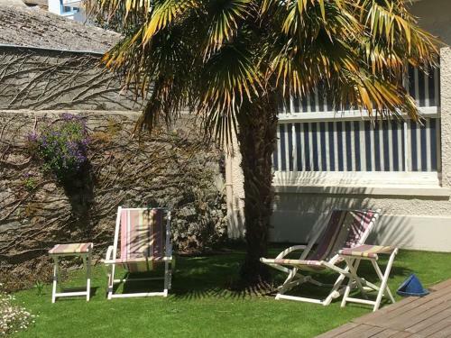 Hostal Chalet Lakm�