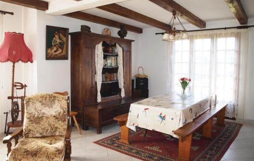 Holiday Home Andreas Paralio H-689