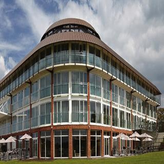 Lingfield Park Marriott Hotel & Country Club