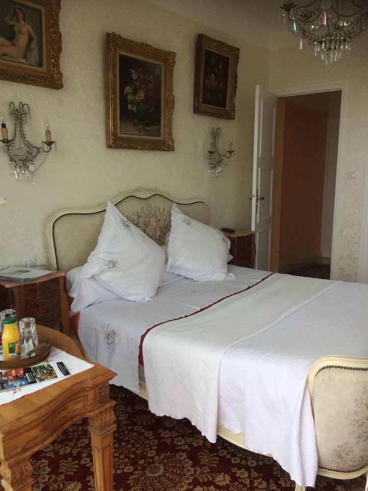 Bed & Breakfast Villa Erresinolettean