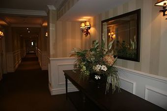 Le St-martin Bromont Hotel & Suites