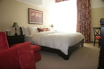 Le St-martin Bromont Hotel & Suites