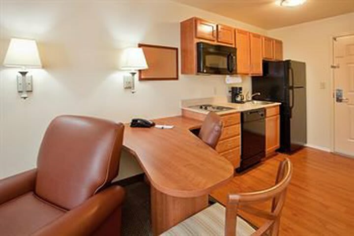 Hotel Candlewood Suites Springfield South