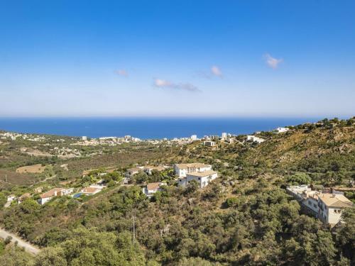 Beautiful Villa In Castell-platja D'aro With Pool, Sea Views