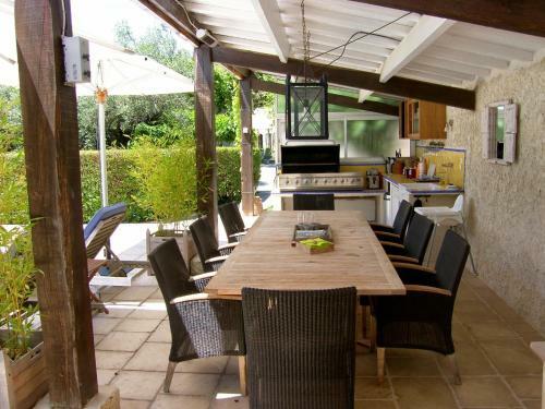 Villa Mas St Jean House