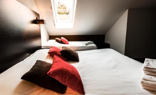 Logis Hotel Lons-le-saunier - Restaurant Le Grill