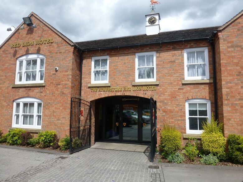 Hostal The Atherstone Red Lion Hotel