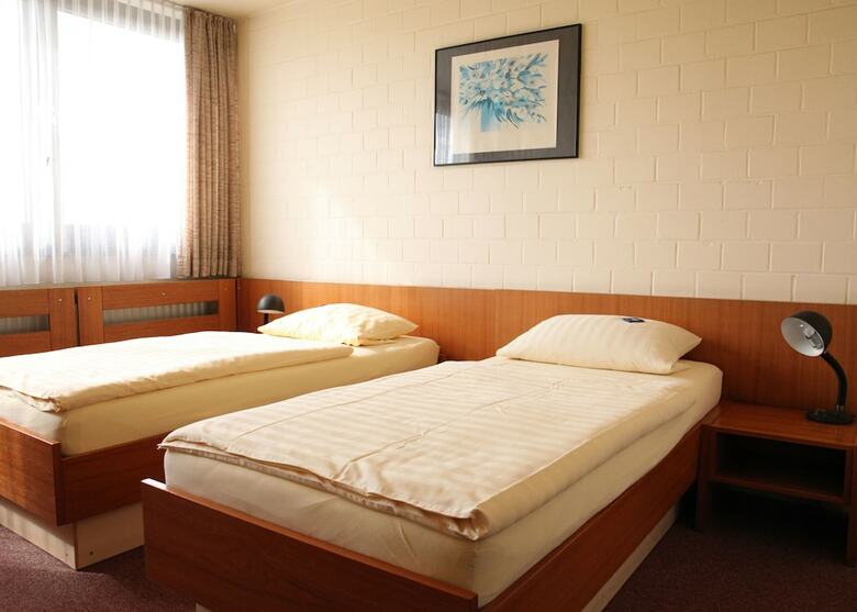 Hotel Rheinische Landesturnschule