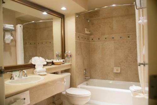 Indian Wells Resort Hotel