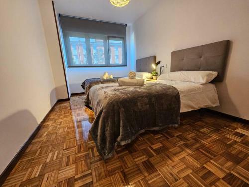 Apartamento 633a Colloto, 3 Dorm. Y Garaje