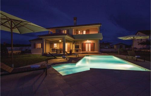 Holiday Home Trosti 11