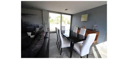 Villa Premier