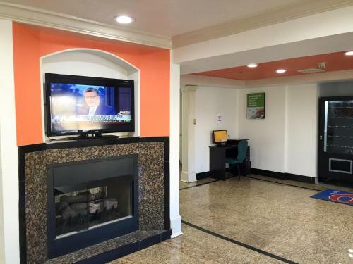 Motel 6 Norcross