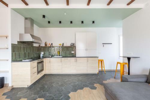 Sb2 - Apartamento Moderno 2 Dormitorios, 4� Sin Ascensor, Muy C�ntrico