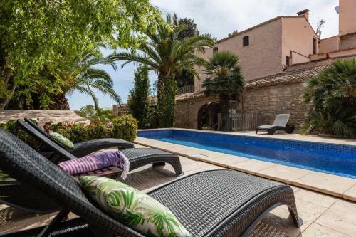 Villa Masia Notari Casabona