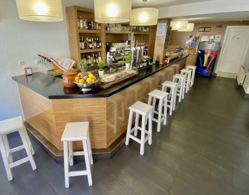 Hostal - Restaurante Nomadas By Gloove