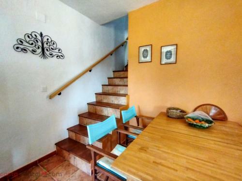 Captivating 2 Bed Country House In Villablanca