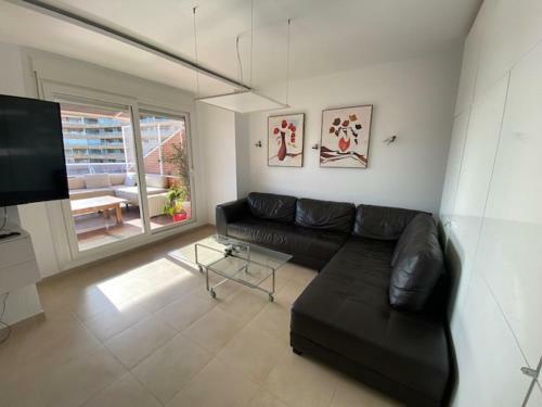 Apartamento �tico Con Vistas Al Mar