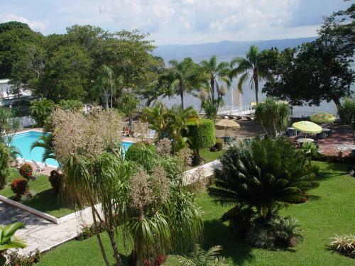 Hotel Playa Azul