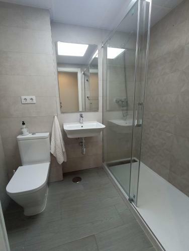 Apartamento Victoria 2. Piscina Comunitaria