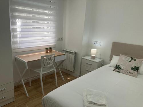 Apartamento Piso En Camelias, Vigo