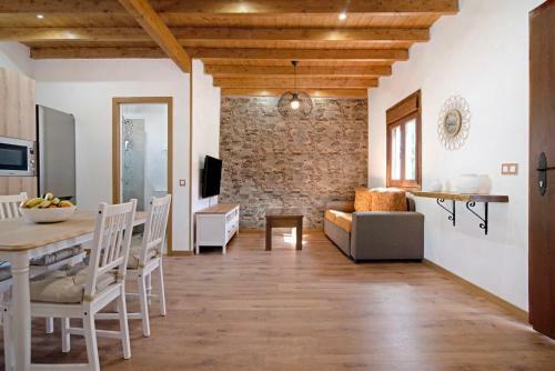 Villa La Tirajanera 1+2