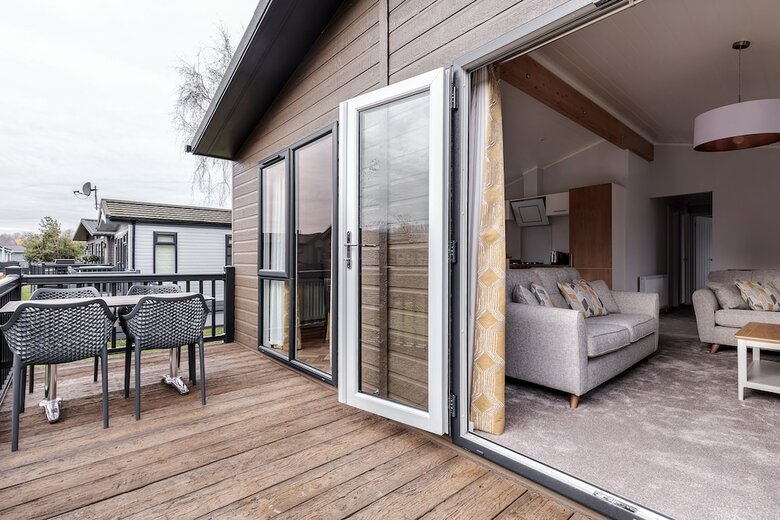 Roydon Marina Village Hotel