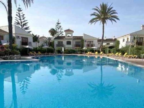 Apartamento En Urbanizaci�n Vera Coast Wifi