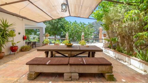 Casa Saladillo Valle de Abdalaj�s By Ruralidays