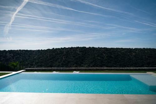 Villa Exclusiva Con Piscina Infinity Y Jacuzzi!