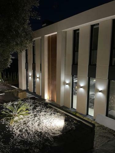 Villa Exclusiva Con Piscina Infinity Y Jacuzzi!