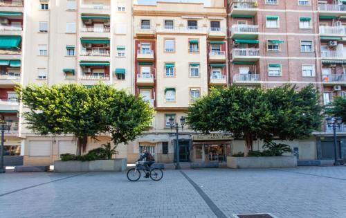 Apartment Near The Marina, Valencia