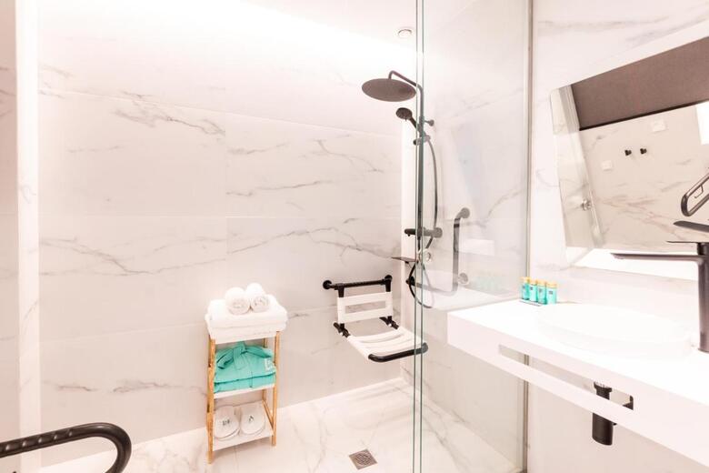 Hotel L&h Gran V�a Valencia