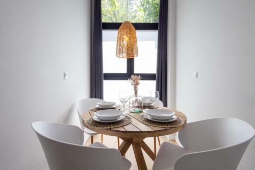 Hostal Florit Flats - The Serreria Rooms