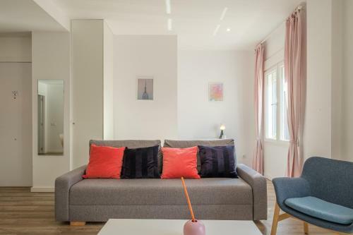 Brand New, Modern & Stylish Apartment