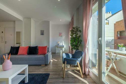 Brand New, Modern & Stylish Apartment