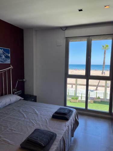 Apartamento Primera Linea Playa Patacona, Valencia